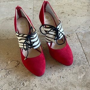 Red suede zebra hair pump
